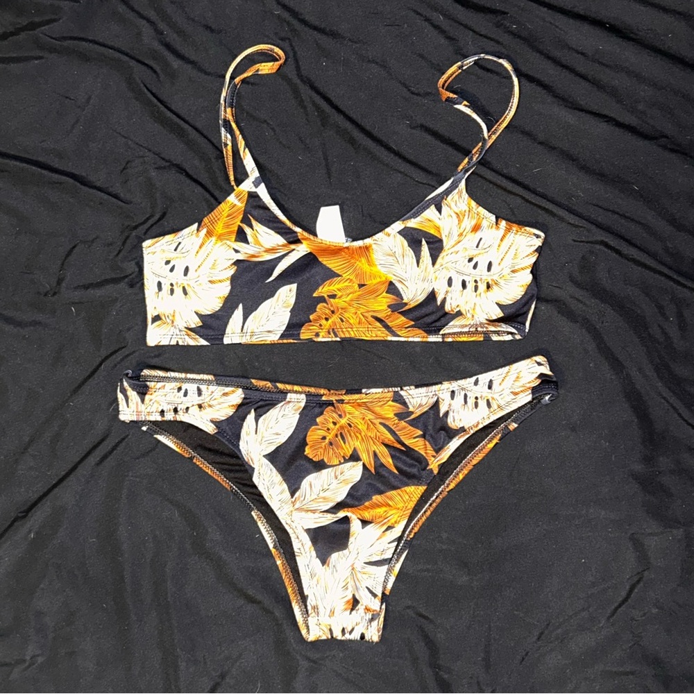 PrettyLittleThing Black and Orange Leaf Bikini
